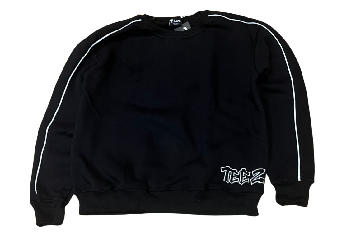 Black piped crewneck
